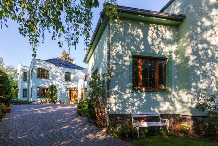 Вилла на продажу, в районе Прага 4